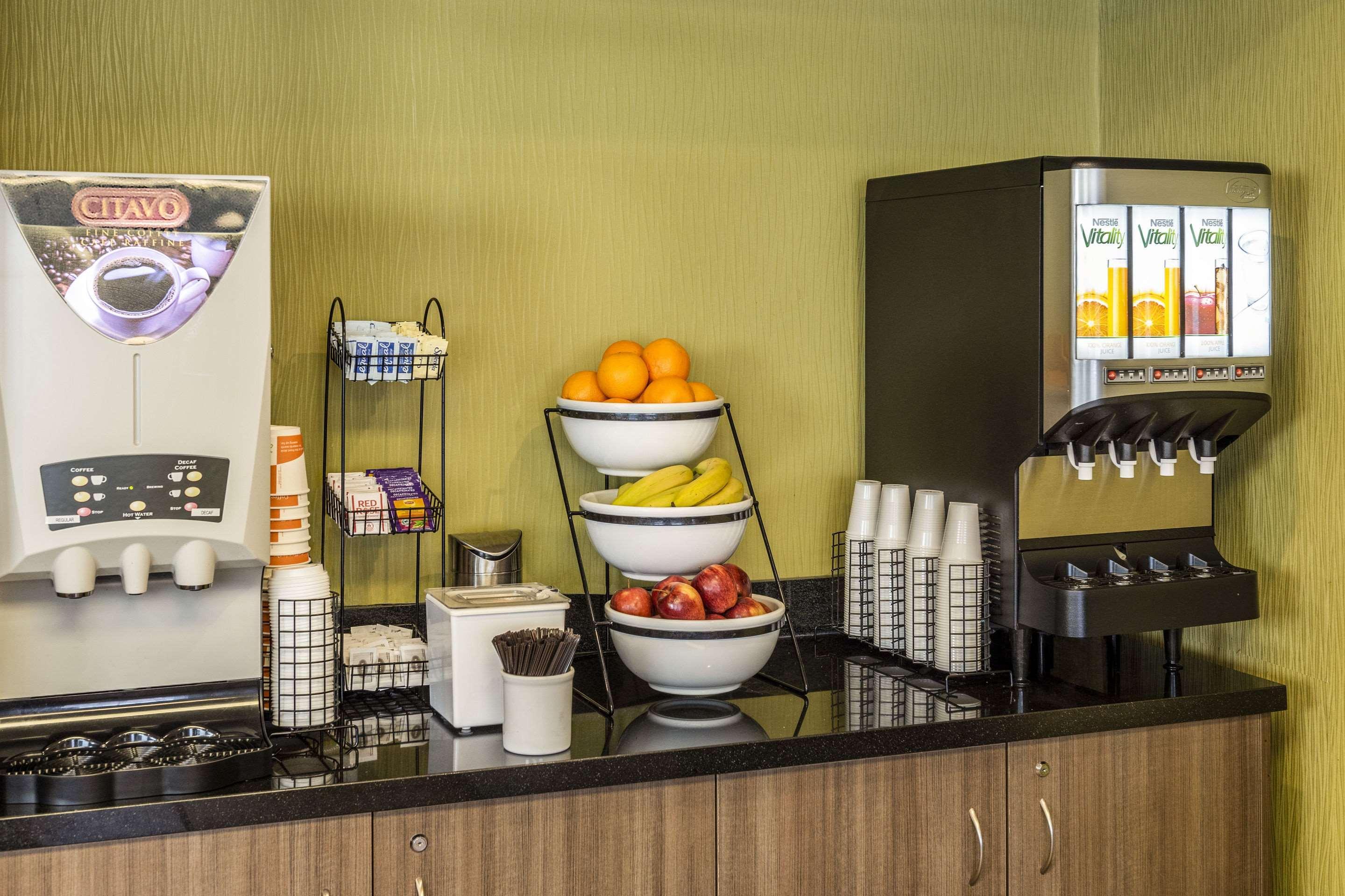 Comfort Inn Edmundston Bagian luar foto