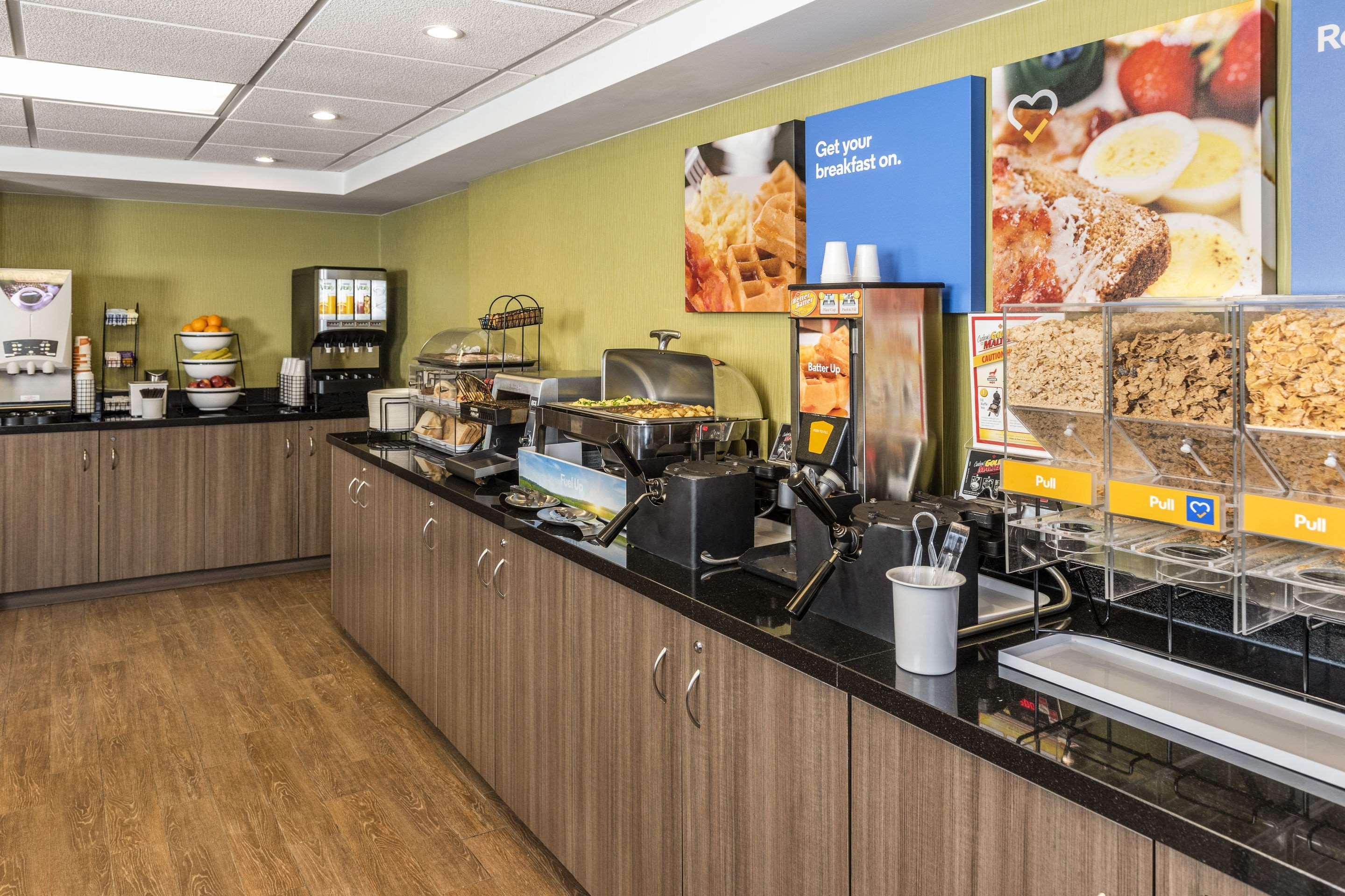 Comfort Inn Edmundston Bagian luar foto