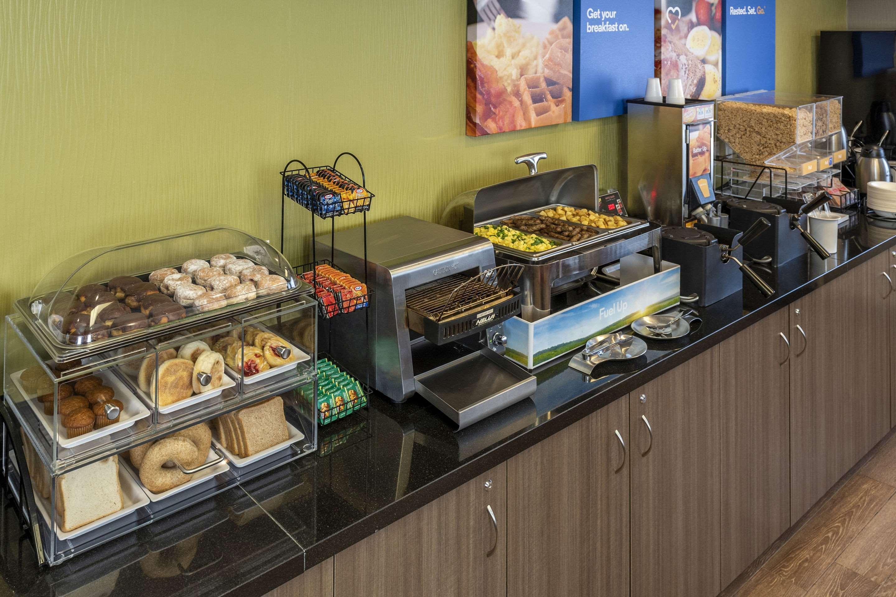 Comfort Inn Edmundston Bagian luar foto