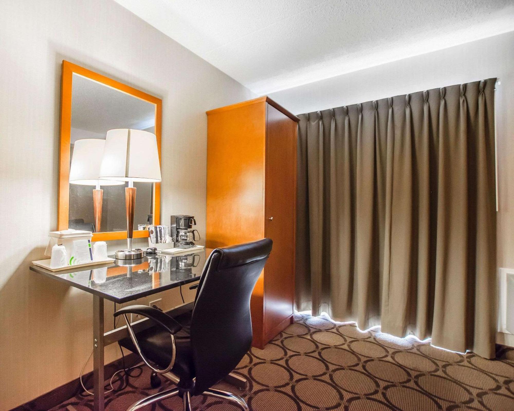 Comfort Inn Edmundston Bagian luar foto